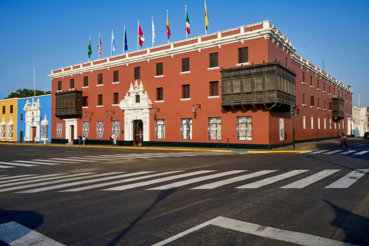 Отель Costa Del Sol Trujillo Centro Экстерьер фото